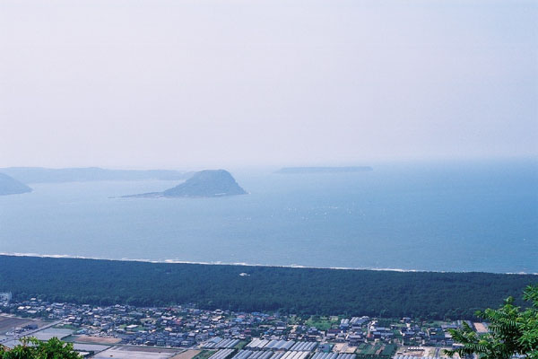 虹ノ松原と唐津の海