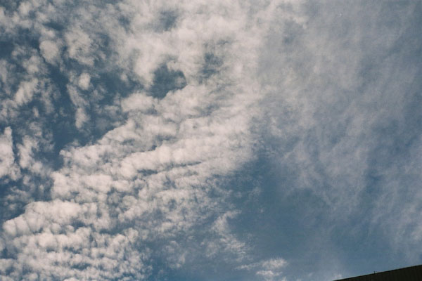 宮古島の雲/癒し憩い画像データベース