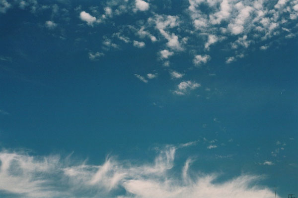 宮古島の雲/癒し憩い画像データベース
