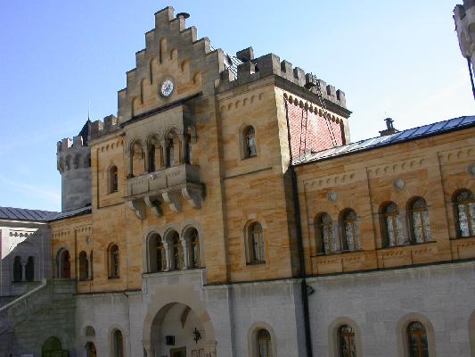 ノイシュバンシュタイン城の城門館 癒し憩い画像データベース