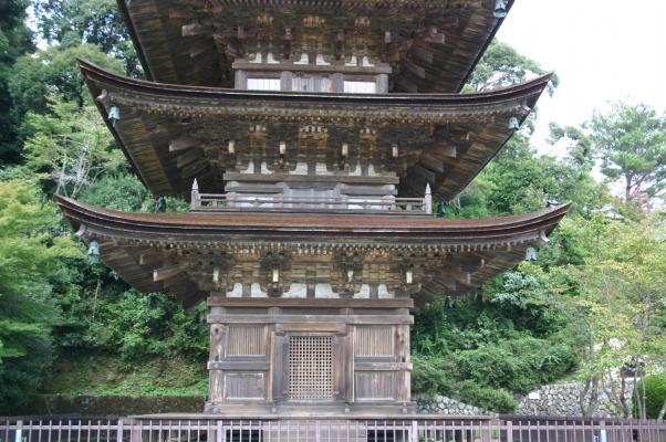 瑠璃光寺の五重塔（国宝）/癒し憩い画像データベース
