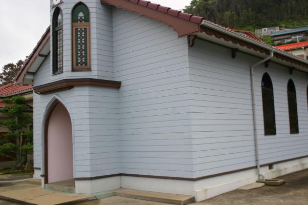 木造の冷水教会