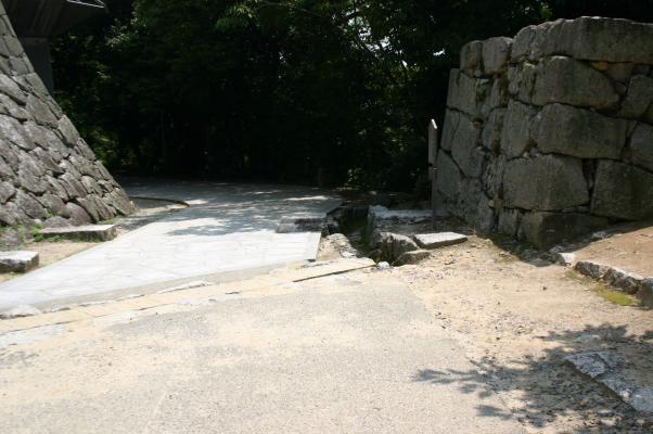 松山城、揚木戸門跡の石垣