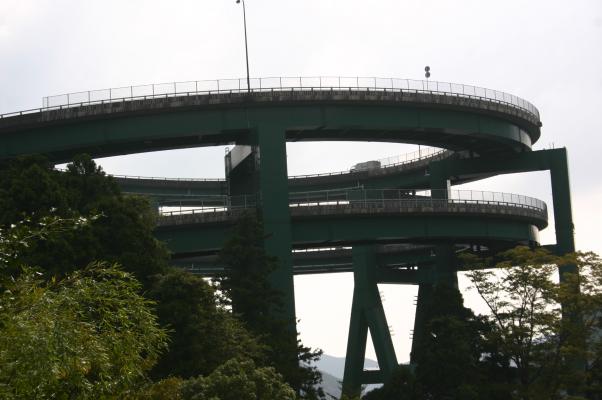 伊豆の河津七滝ループ橋/癒し憩い画像データベース