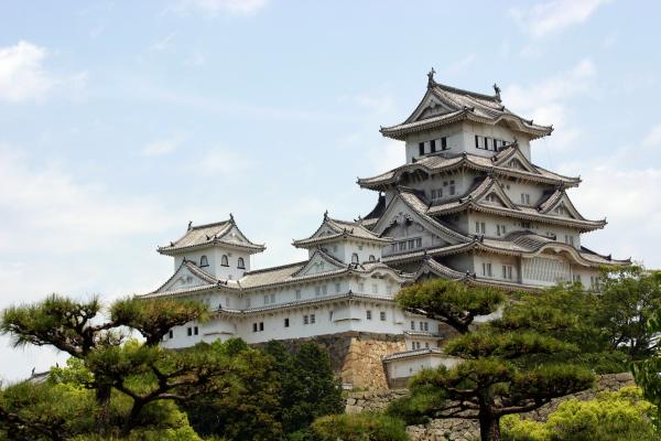 姫路城の連立式天守閣/癒し憩い画像データベース