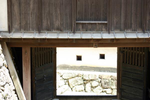 姫路城の一つの門/癒し憩い画像データベース