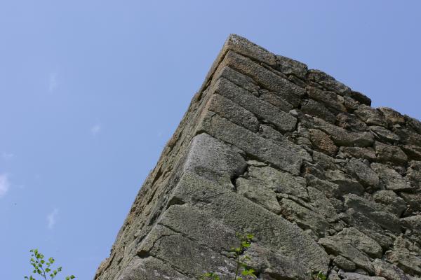 姫路城の石垣、扇の勾配