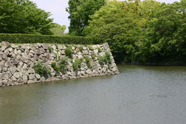 姫路城の濠と石垣/癒し憩い画像データベース