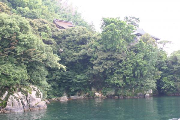 琵琶湖の竹生島と森/癒し憩い画像データベース