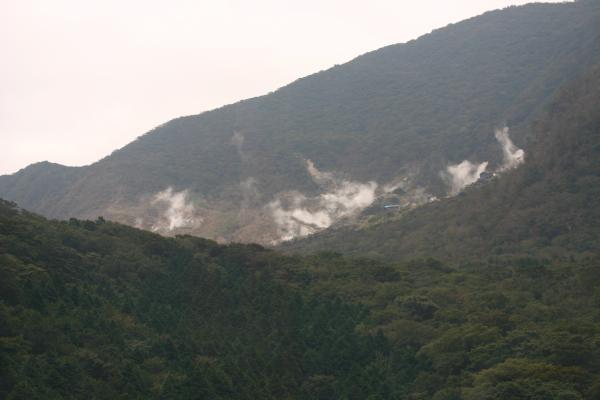 箱根大涌谷の火山煙