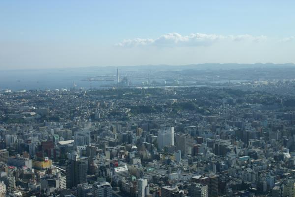ランドマークタワー69Fから見た横浜の市街地