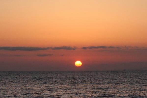 別府湾の朝日/癒し憩い画像データベース