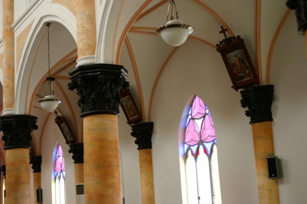 平戸、聖フランシスコザビエル記念教会の内部