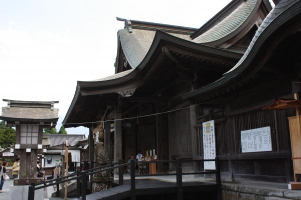 阿蘇神社の「拝殿」