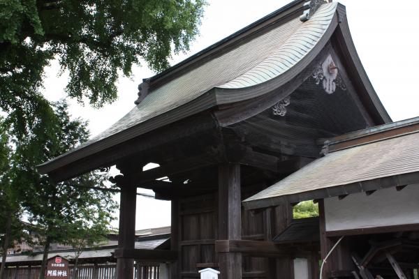 阿蘇神社の「神幸門」