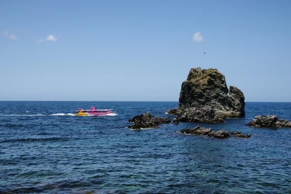 青海島の遊覧船