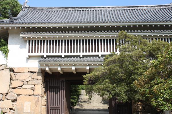 岡山城の「不明門」