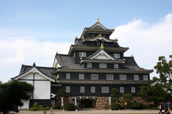 岡山城の「天守閣」/癒し憩い画像データベース