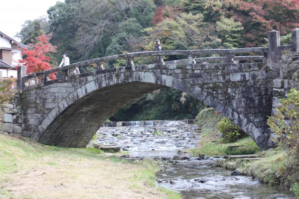 福岡の花崗岩でできた「秋月目鏡橋」