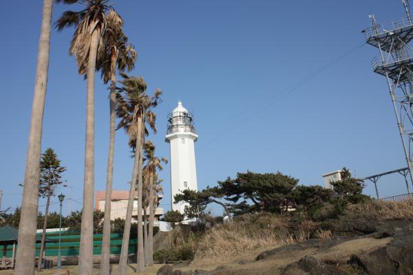 八角形の野島埼灯台