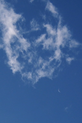 ハート雲と三日月/癒し憩い画像データベース