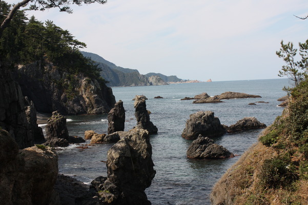 長門・青海島の海岸、「中の浦」の奇勝奇岩