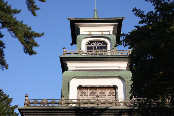 金沢・尾山神社の三層楼門の「神門」