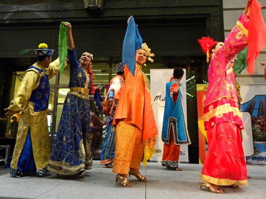 マレーシア民族舞踊/癒し憩い画像データベース