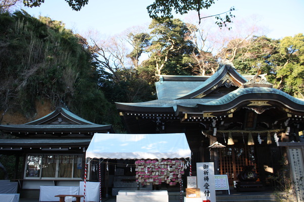 江島神社の「辺津宮」
