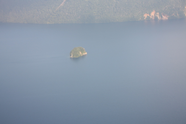 摩周湖の小島