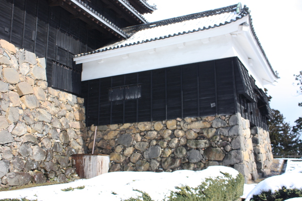 冬の松江城「天守閣・附櫓」/癒し憩い画像データベース