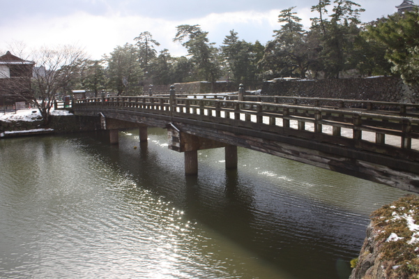 松江城の「宇賀橋」