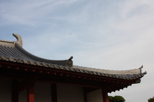 因島・因島水軍城「本丸の屋根」/癒し憩い画像データベース