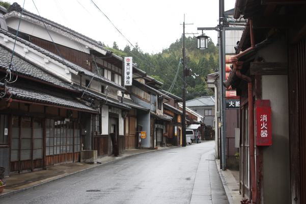 ���ľ������������β��¤ߡ�/�����Ƥ������ǡ����١���