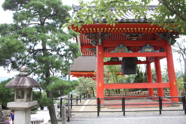 夏の京都・清水寺「鐘楼」