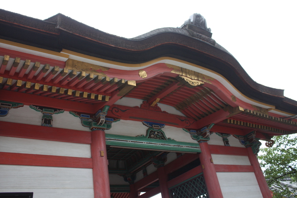 夏の京都・清水寺「西門」