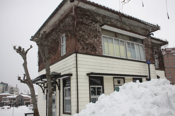 積雪の山居倉庫「記念館」