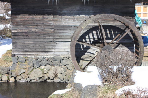 冬の水車小屋/癒し憩い画像データベース