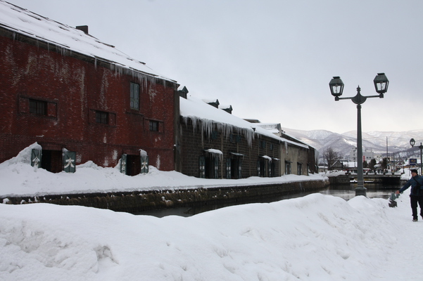 積雪の小樽運河