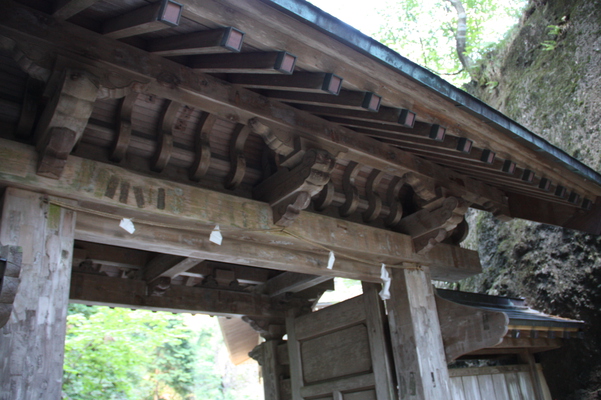 榛名神社の「神門」