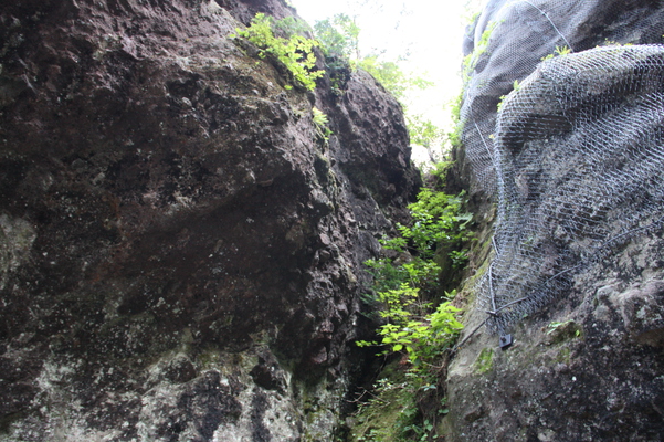 榛名神社の巨岩