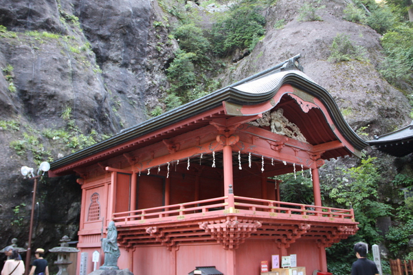 榛名神社の「神楽殿」