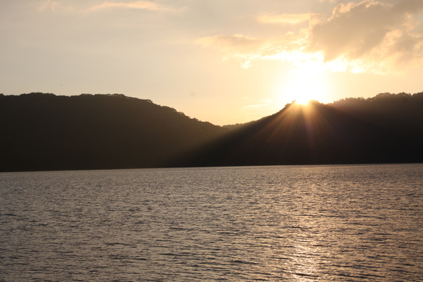 赤城山「大沼」の入日/癒し憩い画像データベース