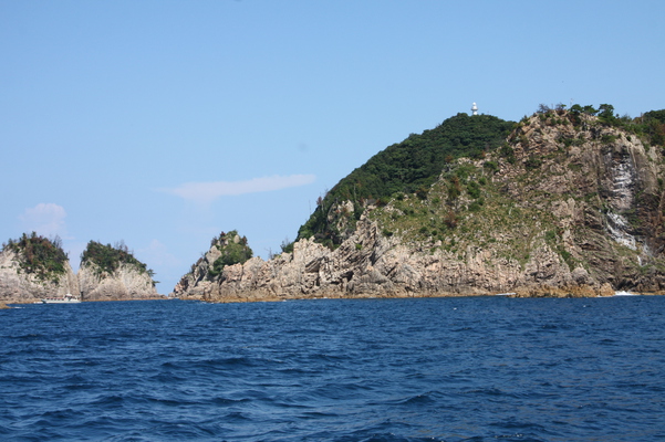 浦富海岸の「白粉の断崖」と島々/癒し憩い画像データベース