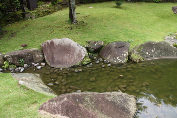 ��Ƥα߳л���̯���Ӥ����ȤߤȺ�ή��/�����Ƥ������ǡ����١���