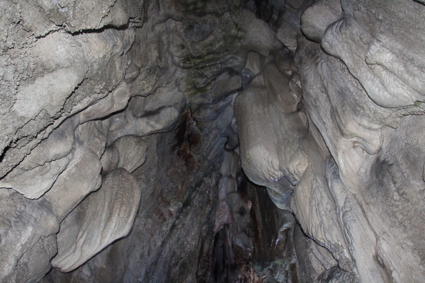 岩泉「龍泉洞」の内部