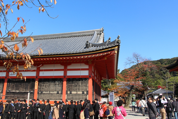 秋の京都・清水寺「経堂」