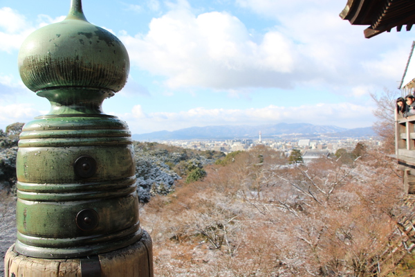 冬の京都・清水寺「本堂から見た市街地遠望」