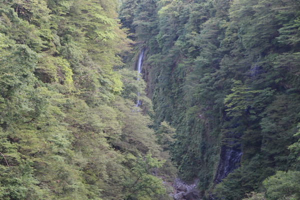 夏の小安峡と2つの滝筋