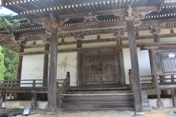 京都・神護寺「毘沙門堂」